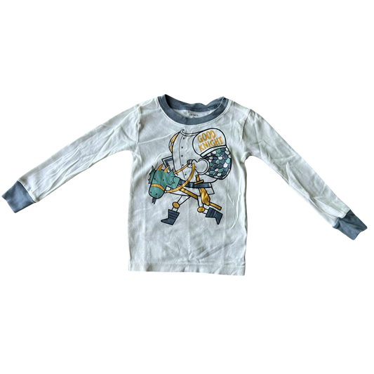 Boys carter’s white and gray pajamasize 4