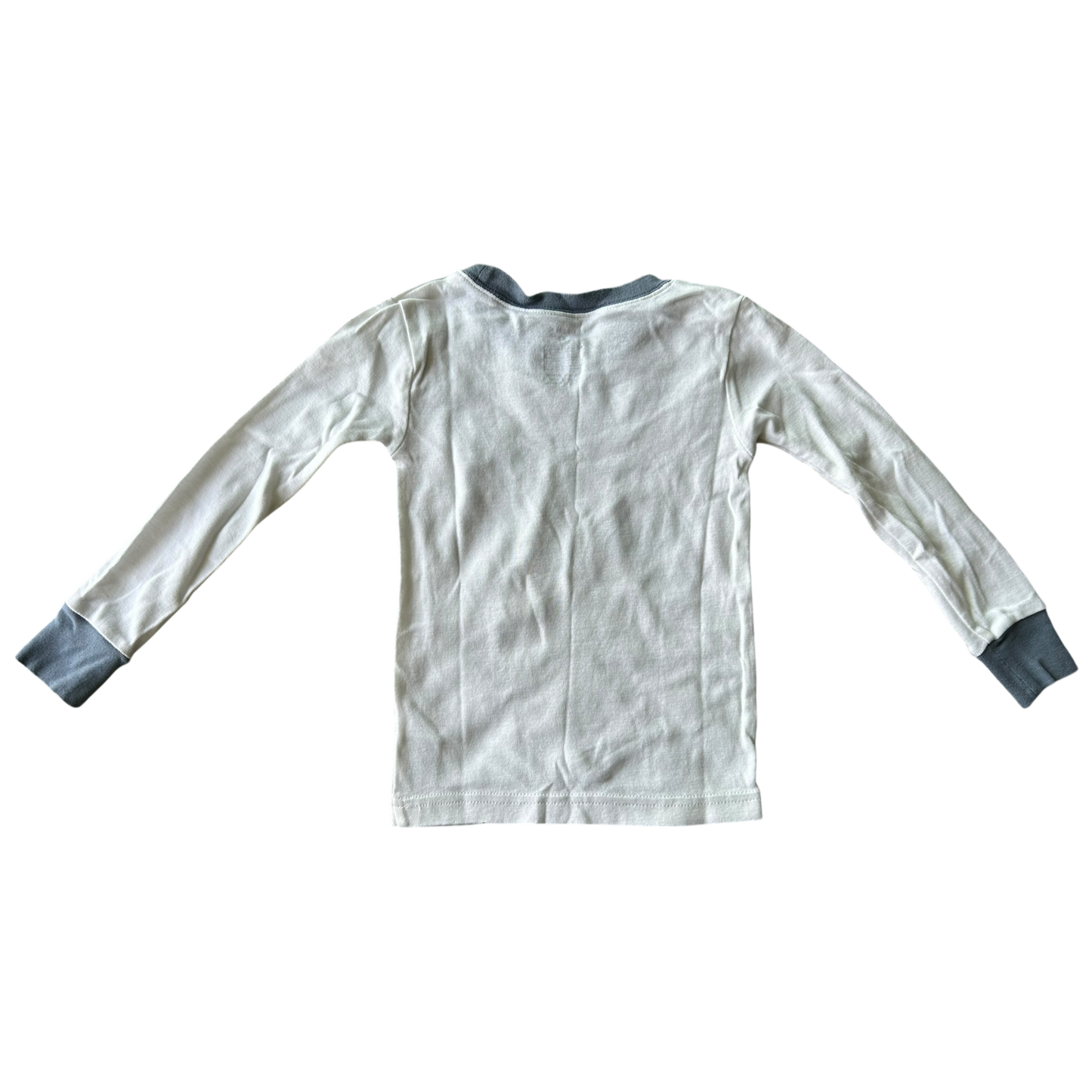 Boys carter’s white and gray pajamasize 4