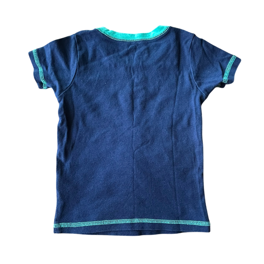 Boys carter’s navy and light green T-shirt size 4