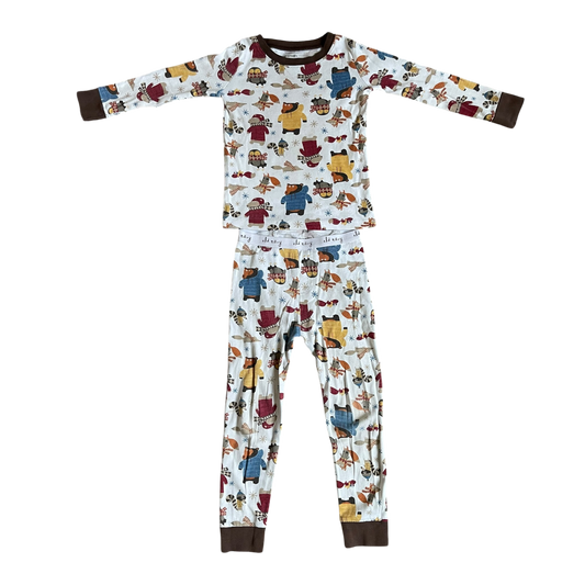 Boys old navy white with mix colors Pajama size 4