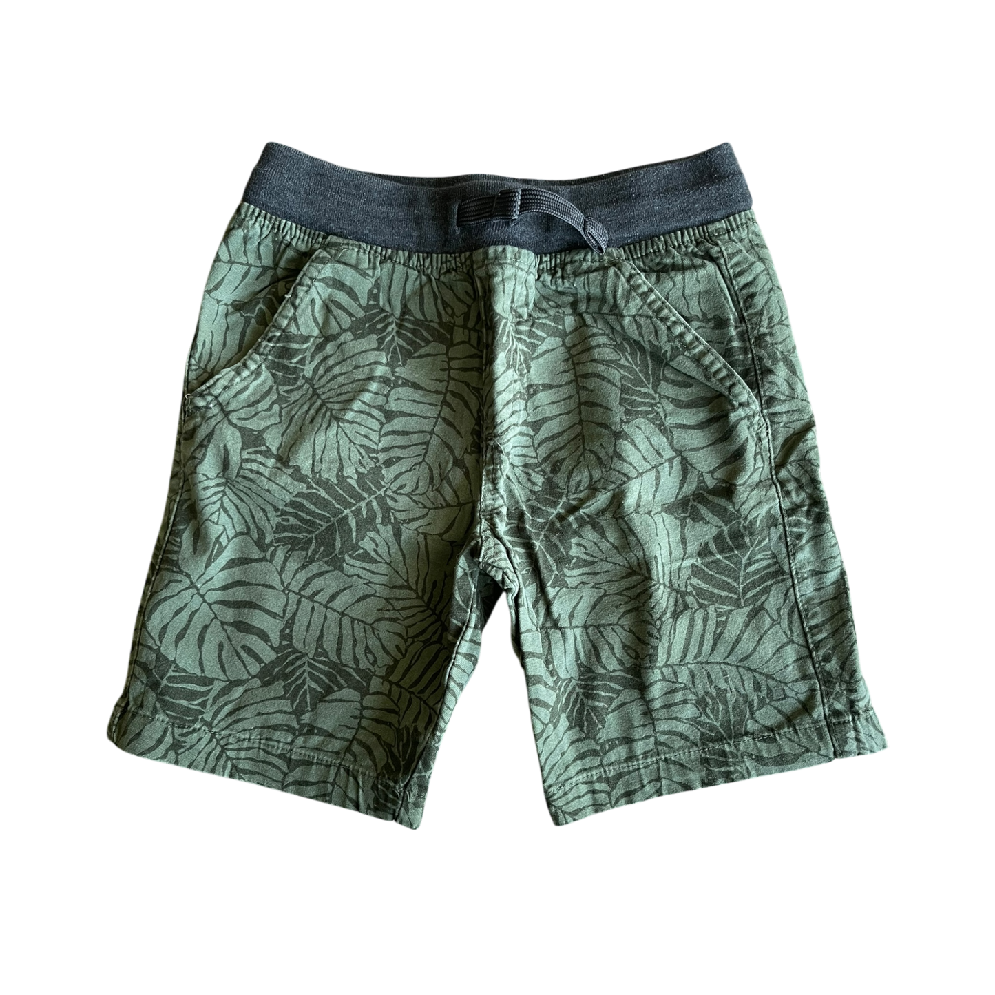 Boys garanimale dark green Short size 5