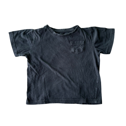 Boys American hawk black T-shirt size 4