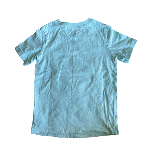 Boys Oshkosh light blue T-shirt size 5