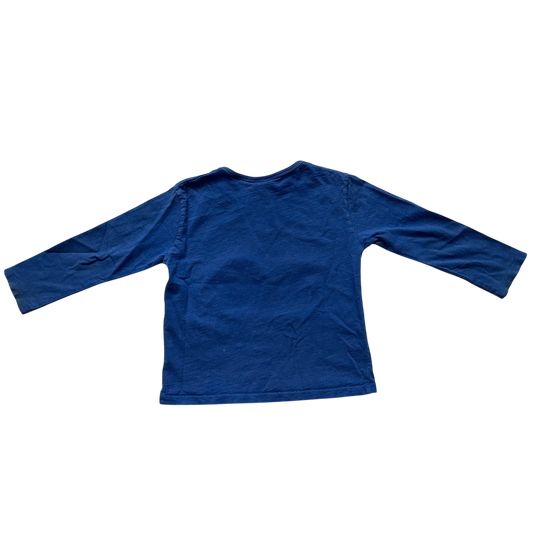 Boys unknown blue T-shirt with long sleeves size 2