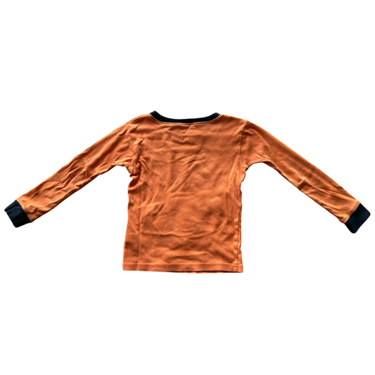 Boys carter’s orange and black T-shirt size 4