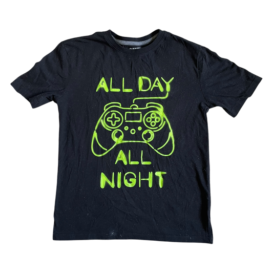 Old Navy T-Shirt for boys