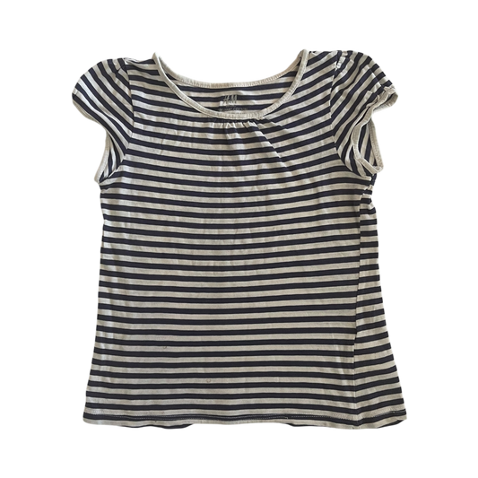 Girl H&M white and black T-shirt size 4 year