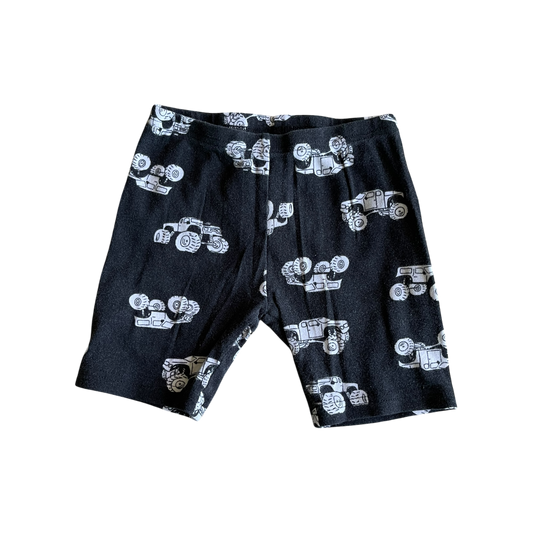 Boys carter’s black and white Pajama size 5