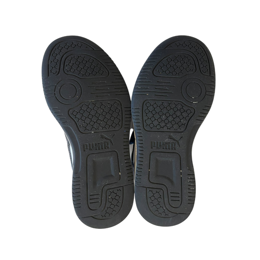 White Shoes Size 13 Years