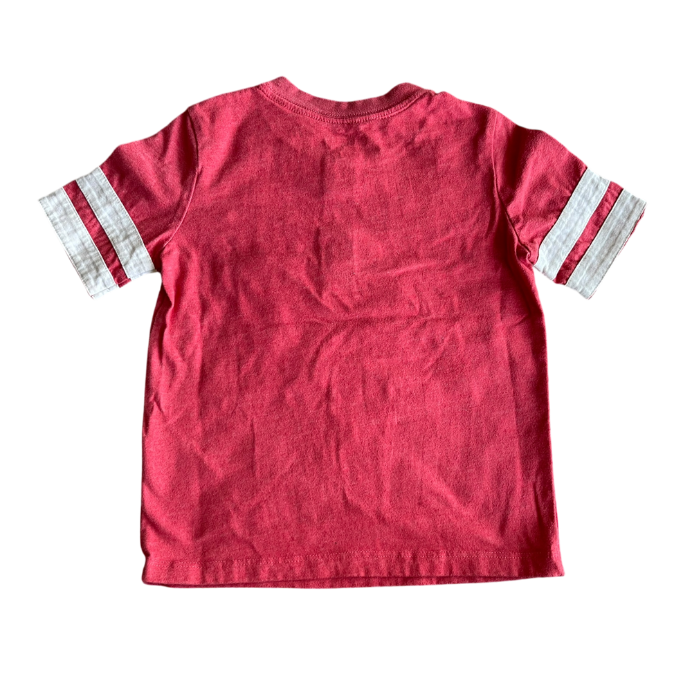 Boys Oshkosh red T-shirt size 5