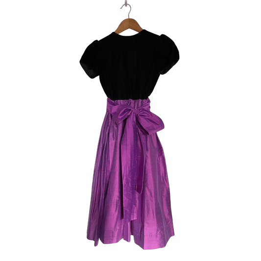 Boutique Dress - LeftKneePatch - LeftKneePatch