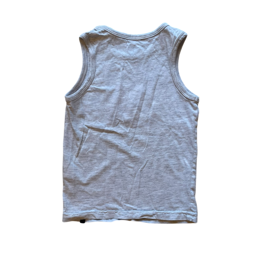 Boys Okaïdi gray T-shirt size 5