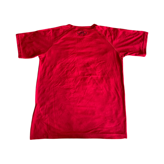 Boys under armour red T-shirt size 10