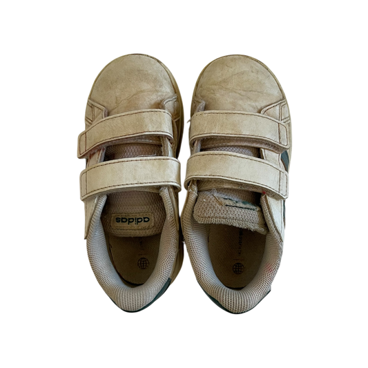 White Shoes Size 8