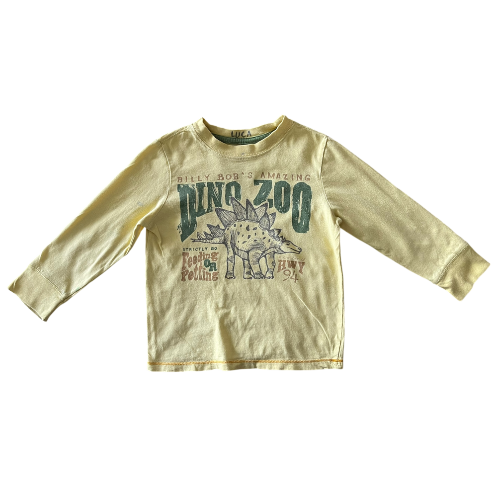 boys old navy yellow T-shirt size 4