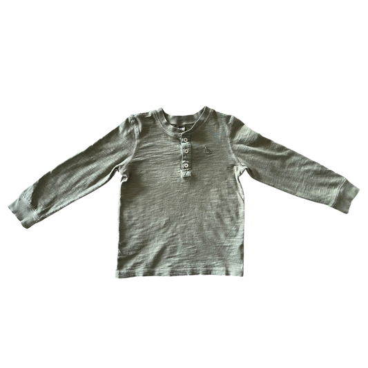 boys carter’s green T-shirt size 3