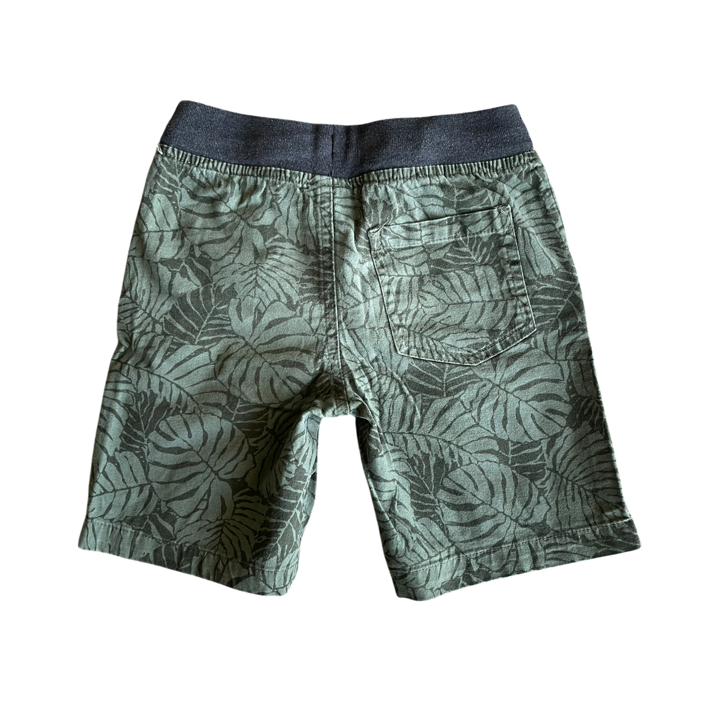 Boys garanimale dark green Short size 5