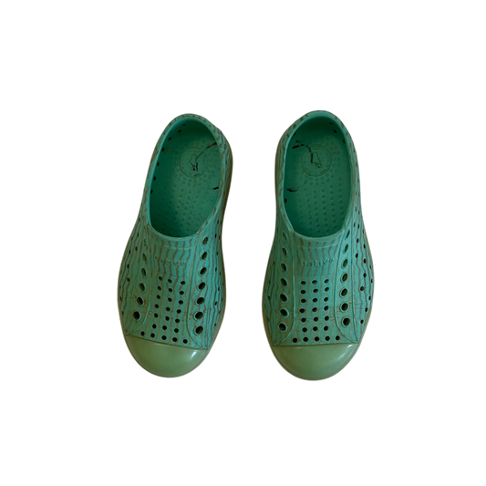 Ivy Green Water Shoes