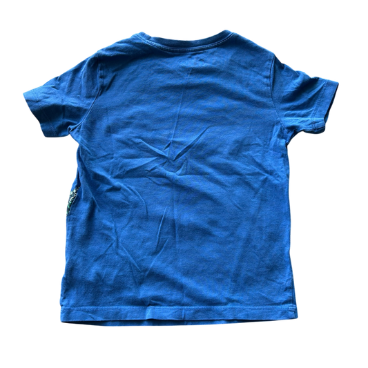 Boys Oshkosh blue T-shirt size 4