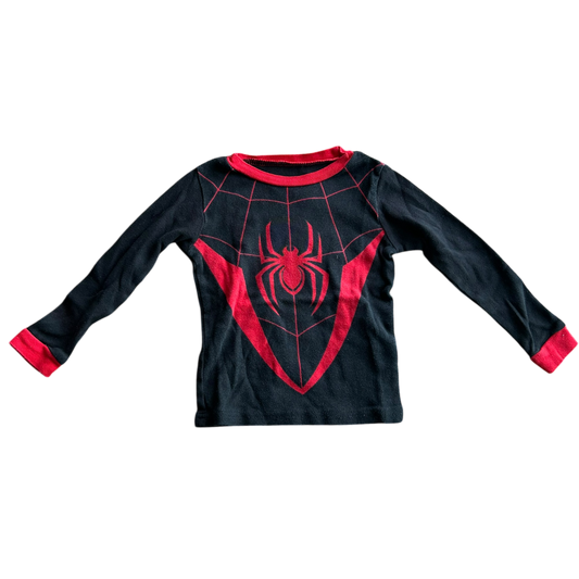 Boys marvel black and red Pajama size 4