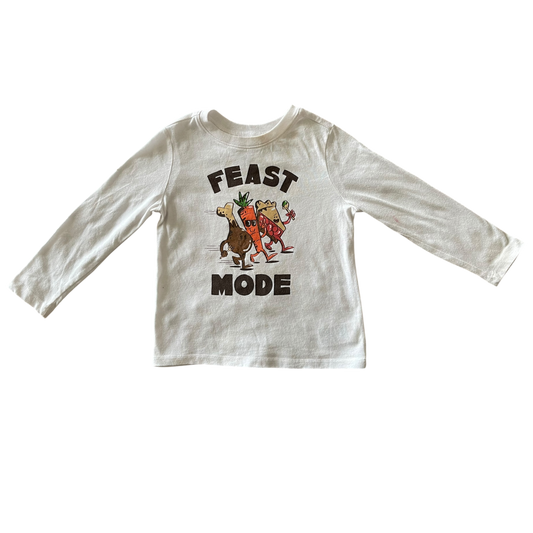 boys old navy white T-shirt size 3