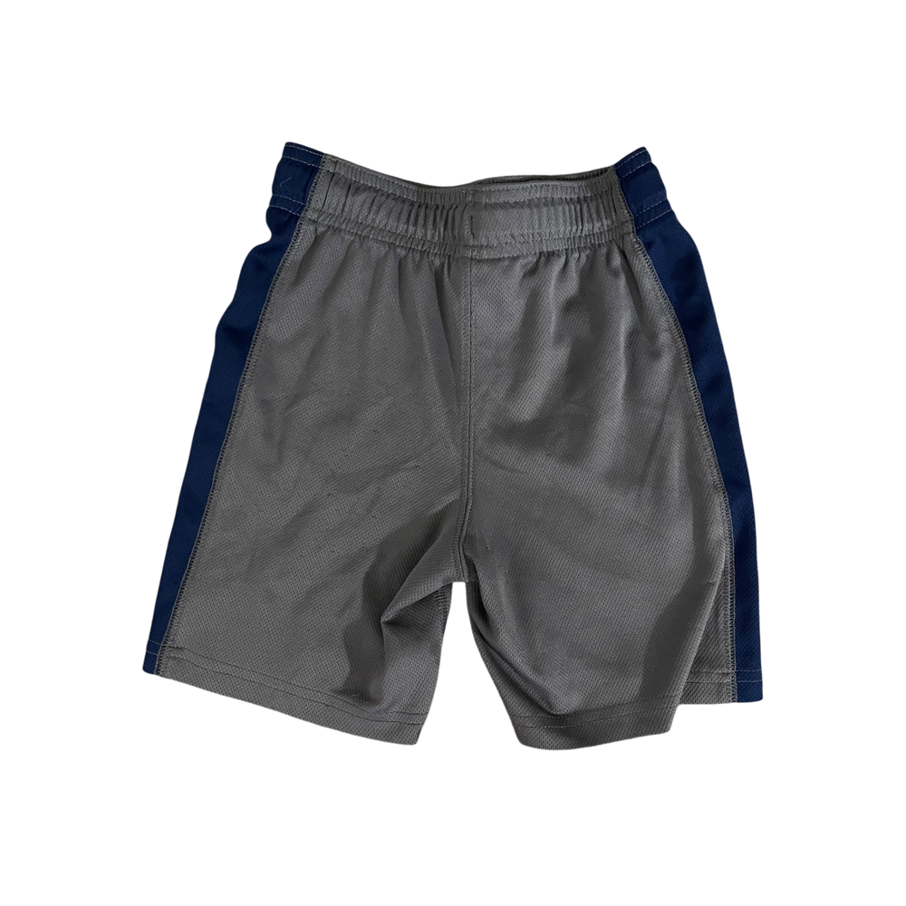 Boys carter’s gray Short size 4