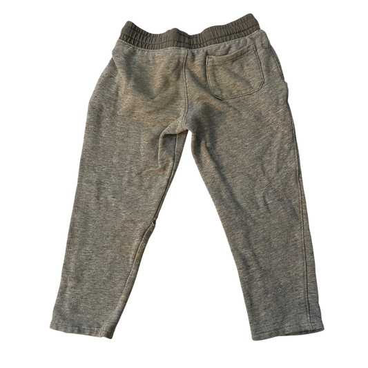 Boys carter’s gray Bottom size 4