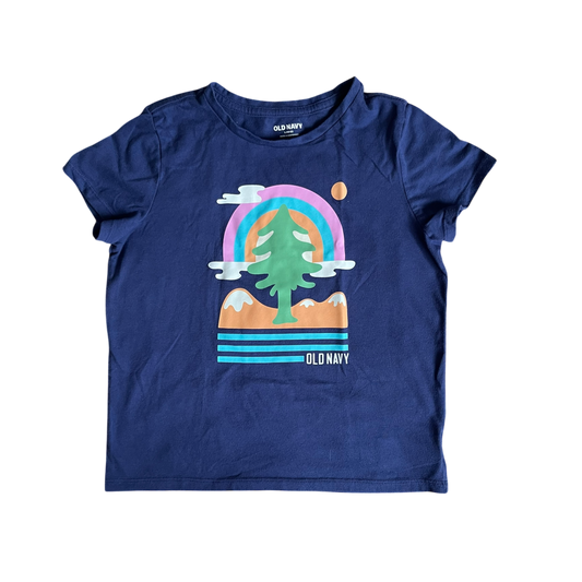 Old navy t-shirt