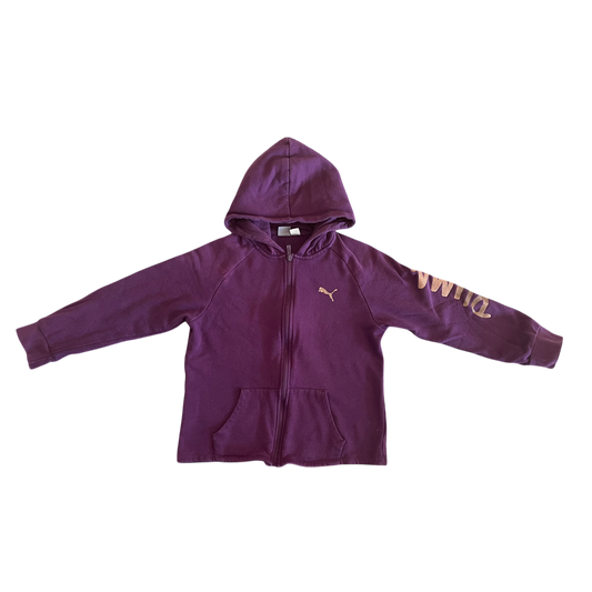 Puma’s sweatshirt